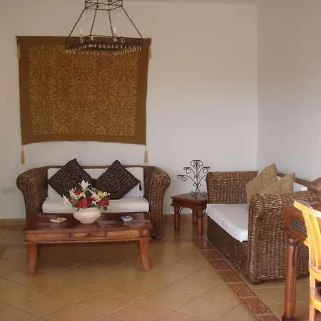 Sleeps 6 Pool Wifi